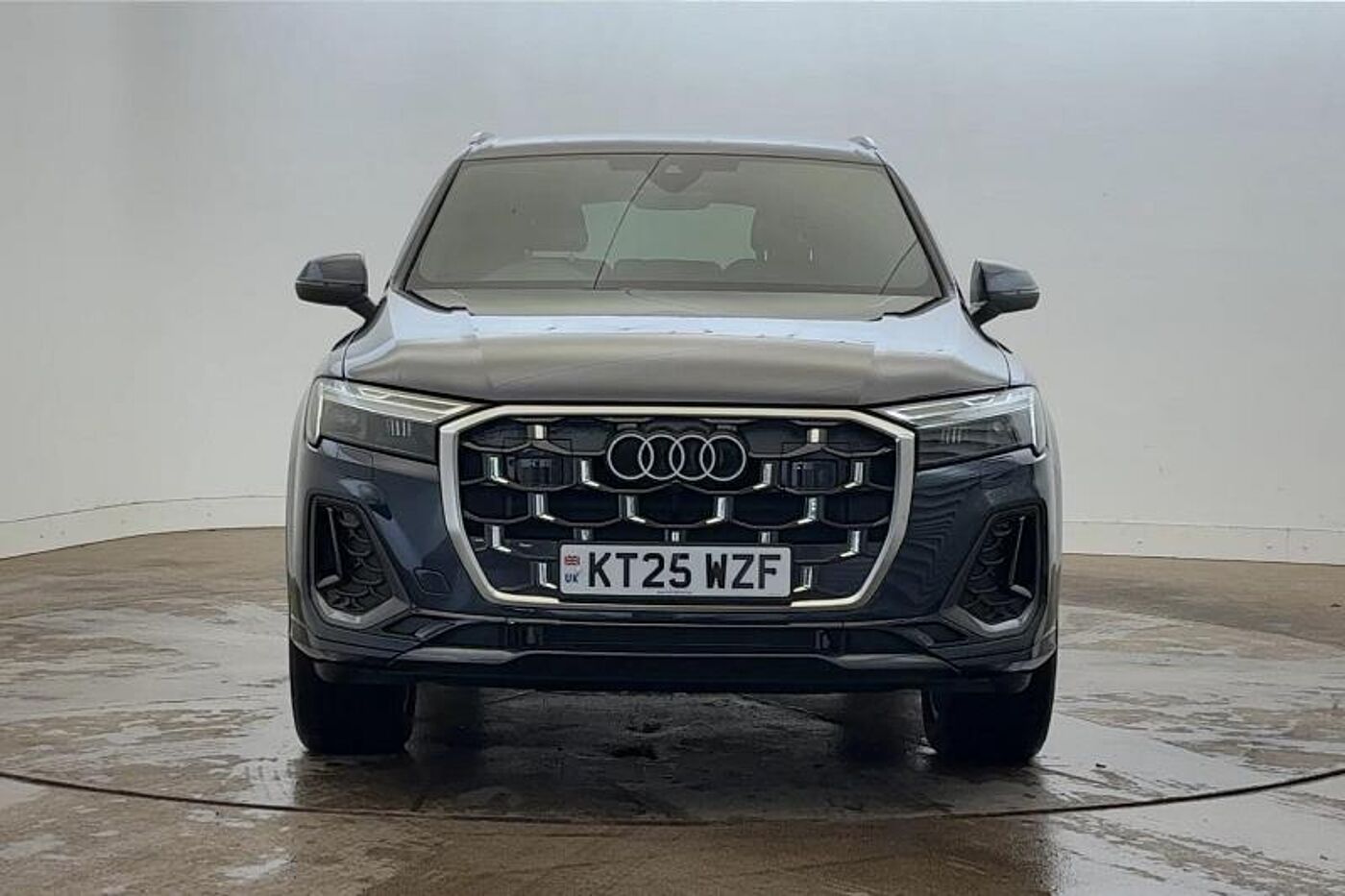 Used Audi Q7 2025 for sale - 76679403: Photo 7