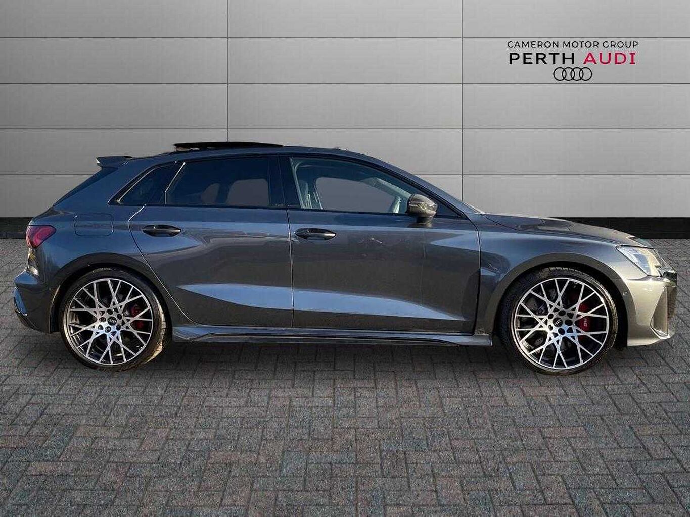 Used Audi RS3 2025 for sale - 78090743: Photo 4