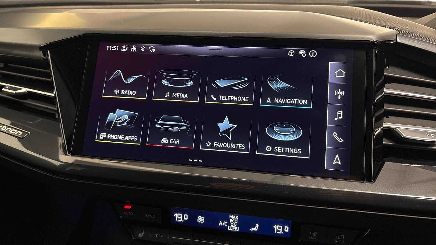 Used Audi Q4 e-tron 2023 for sale - 77112748: Photo 8