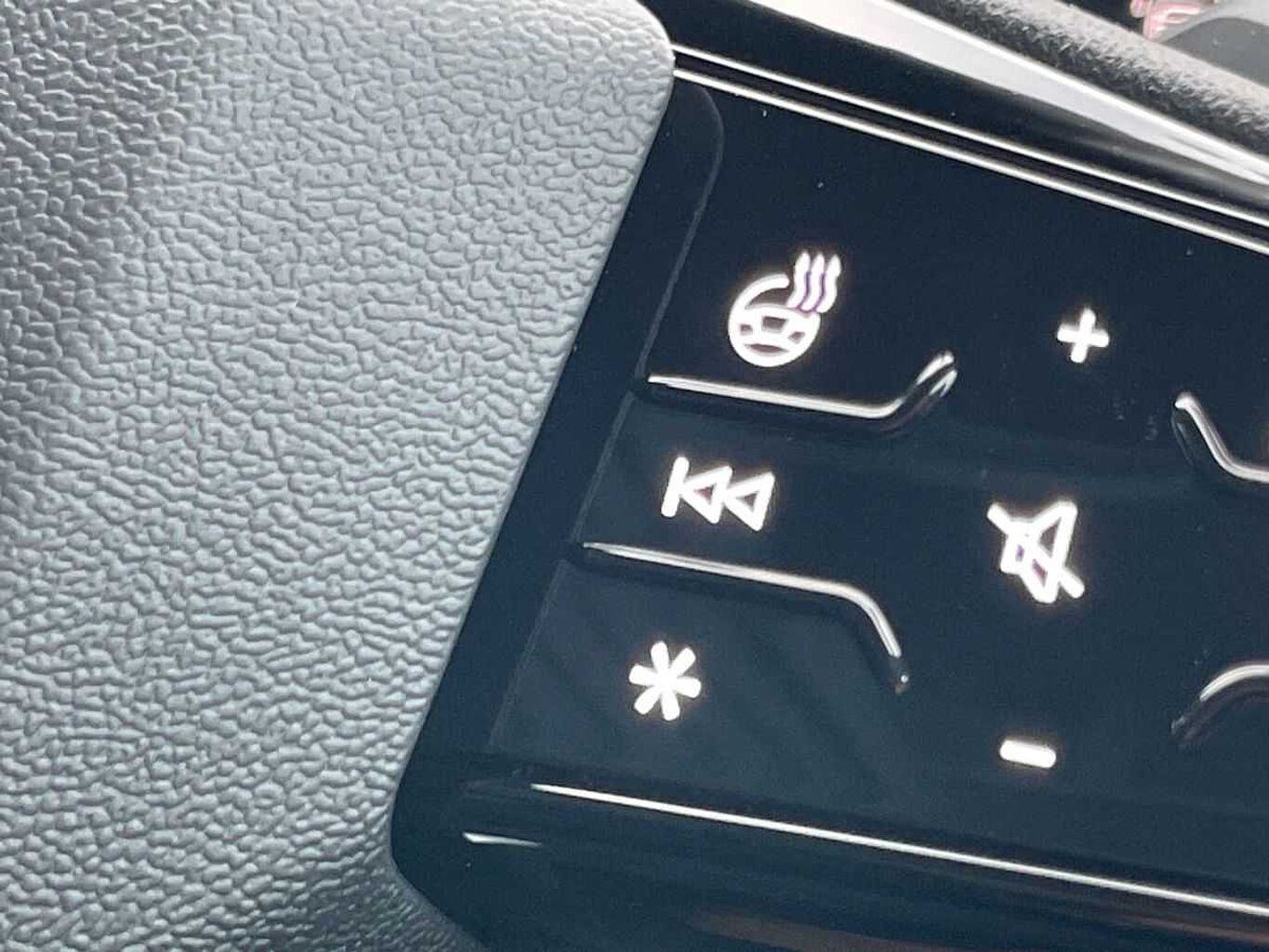 Used Audi e-tron GT 2025 for sale - 76678477: Photo 17