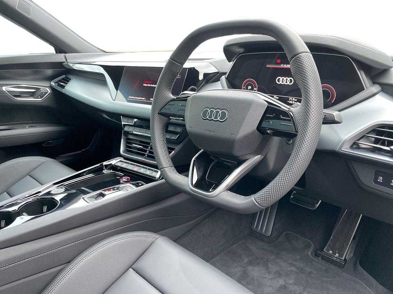 Used Audi e-tron GT 2025 for sale - 76678477: Photo 6