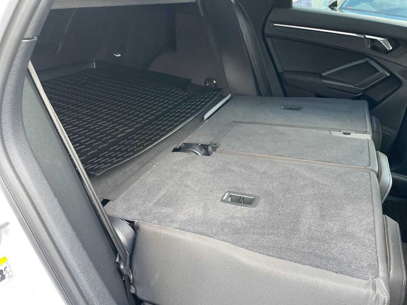 Used Audi Q3 2023 for sale - 76541161: Photo 21