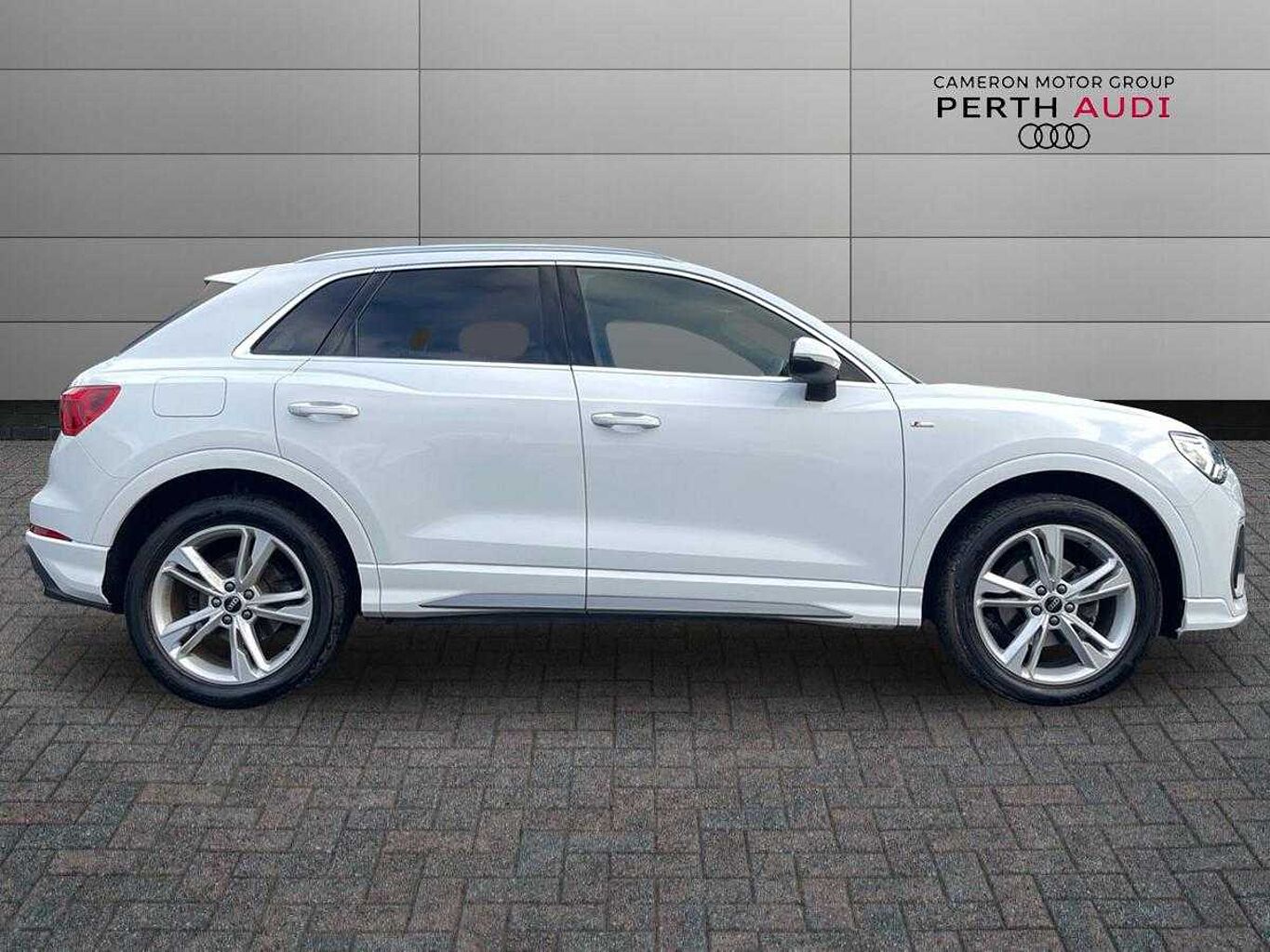 Used Audi Q3 2023 for sale - 76541161: Photo 4