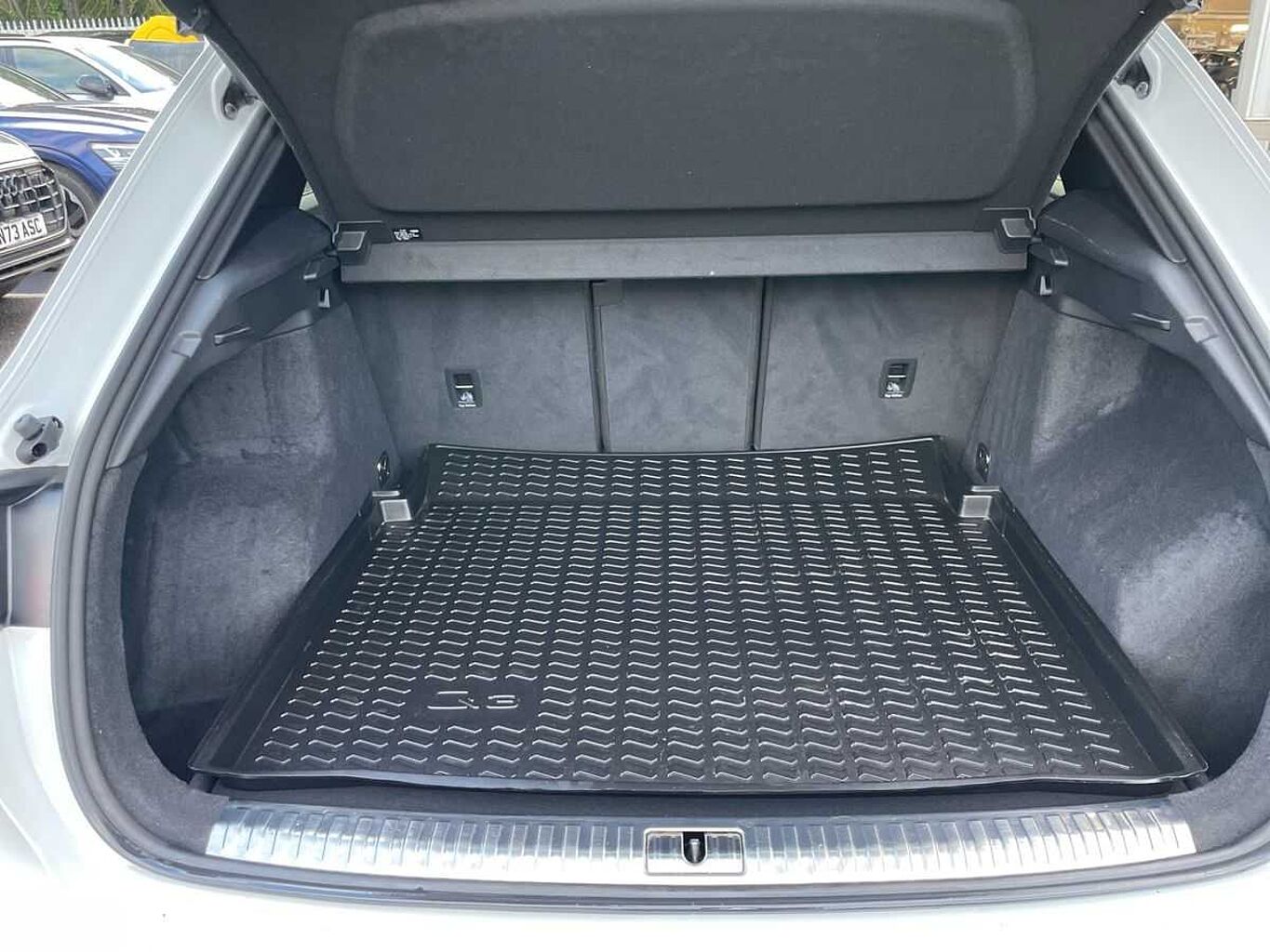 Used Audi Q3 2023 for sale - 76541161: Photo 9