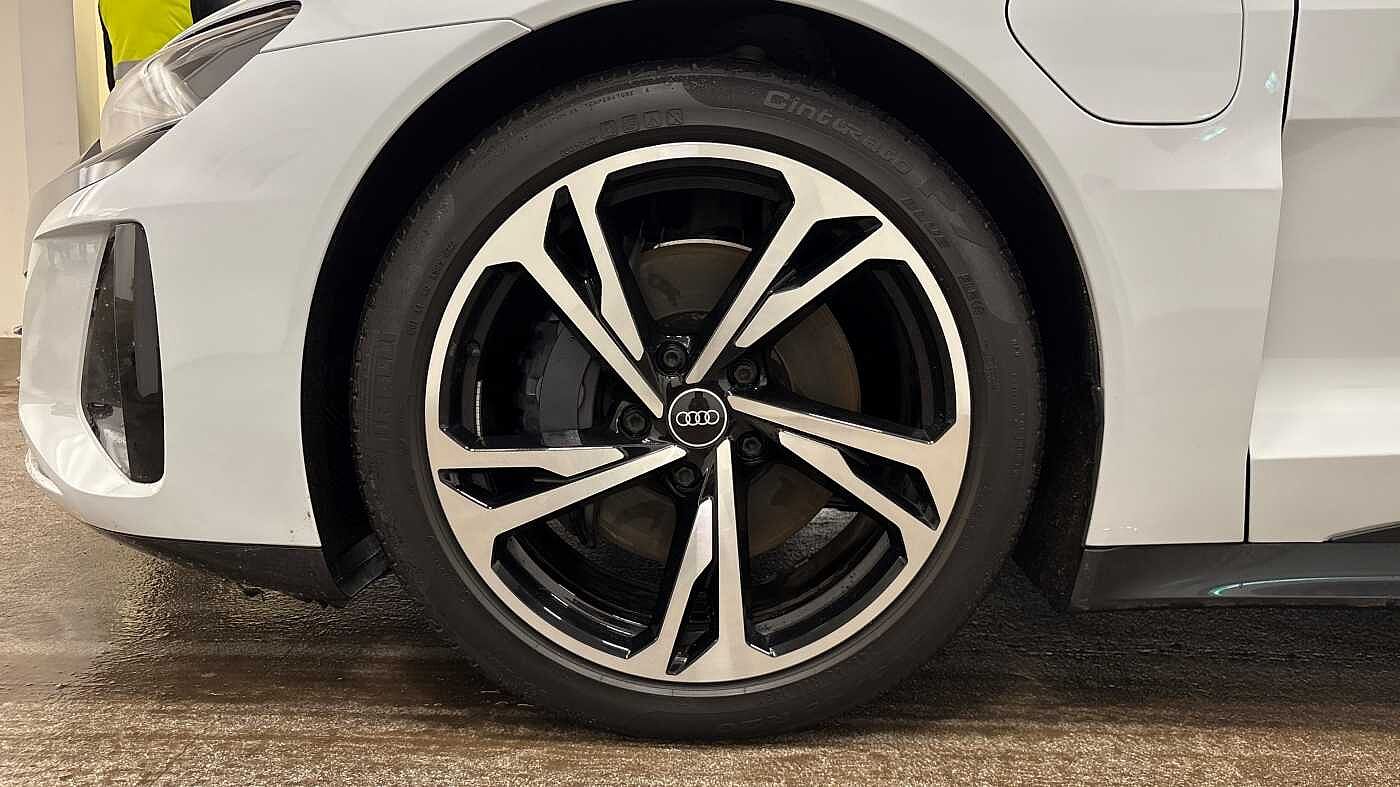 Used Audi e-tron GT 2022 for sale - 77334501: Photo 5