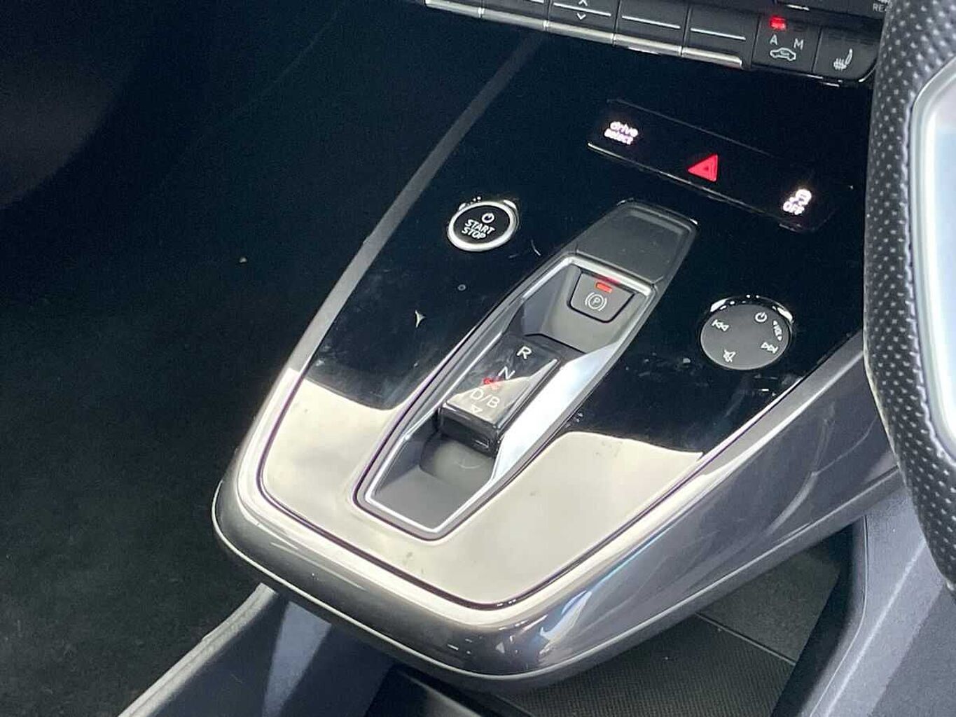 Used Audi Q4 e-tron 2022 for sale - 76674657: Photo 20