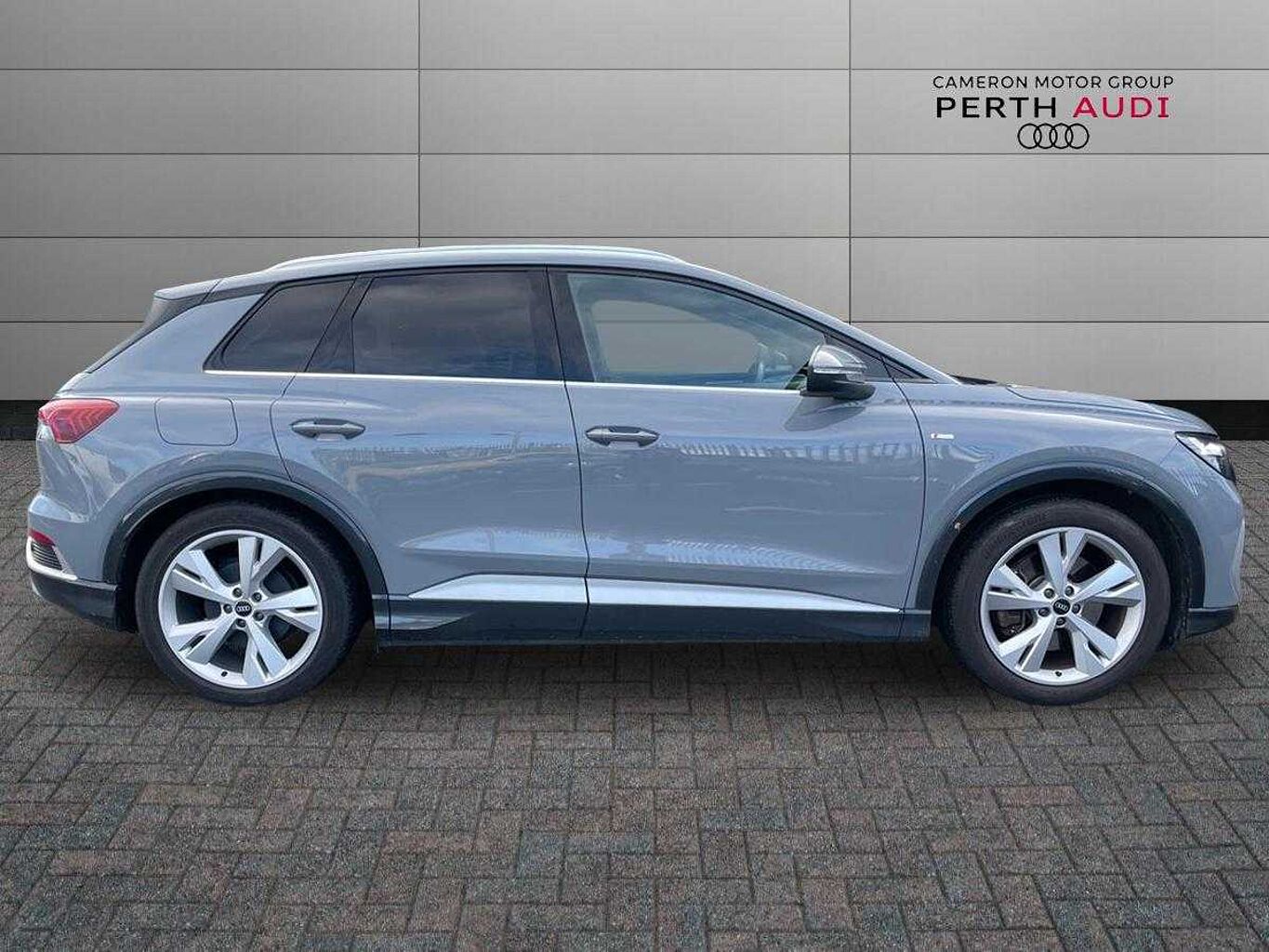 Used Audi Q4 e-tron 2022 for sale - 76674657: Photo 4