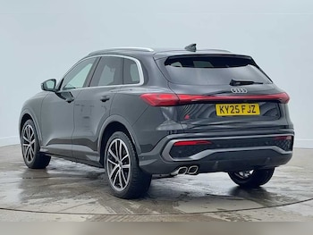 Used Audi Q5 2025 for sale - 77649601: Photo