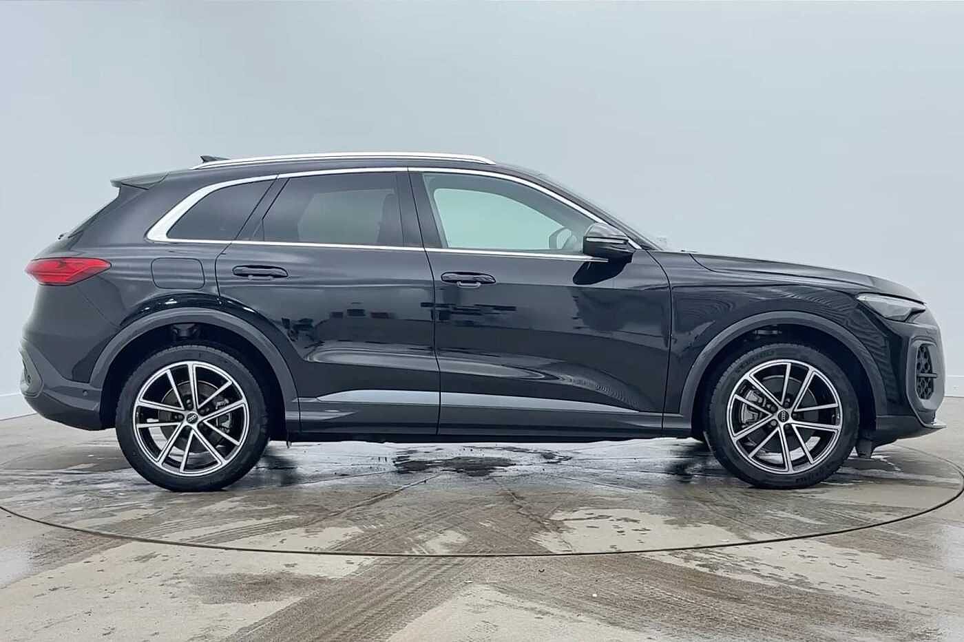 Used Audi Q5 2025 for sale - 77649601: Photo 4