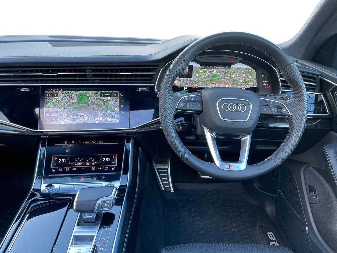 Used Audi Q8 2023 for sale - 76675817: Photo 12