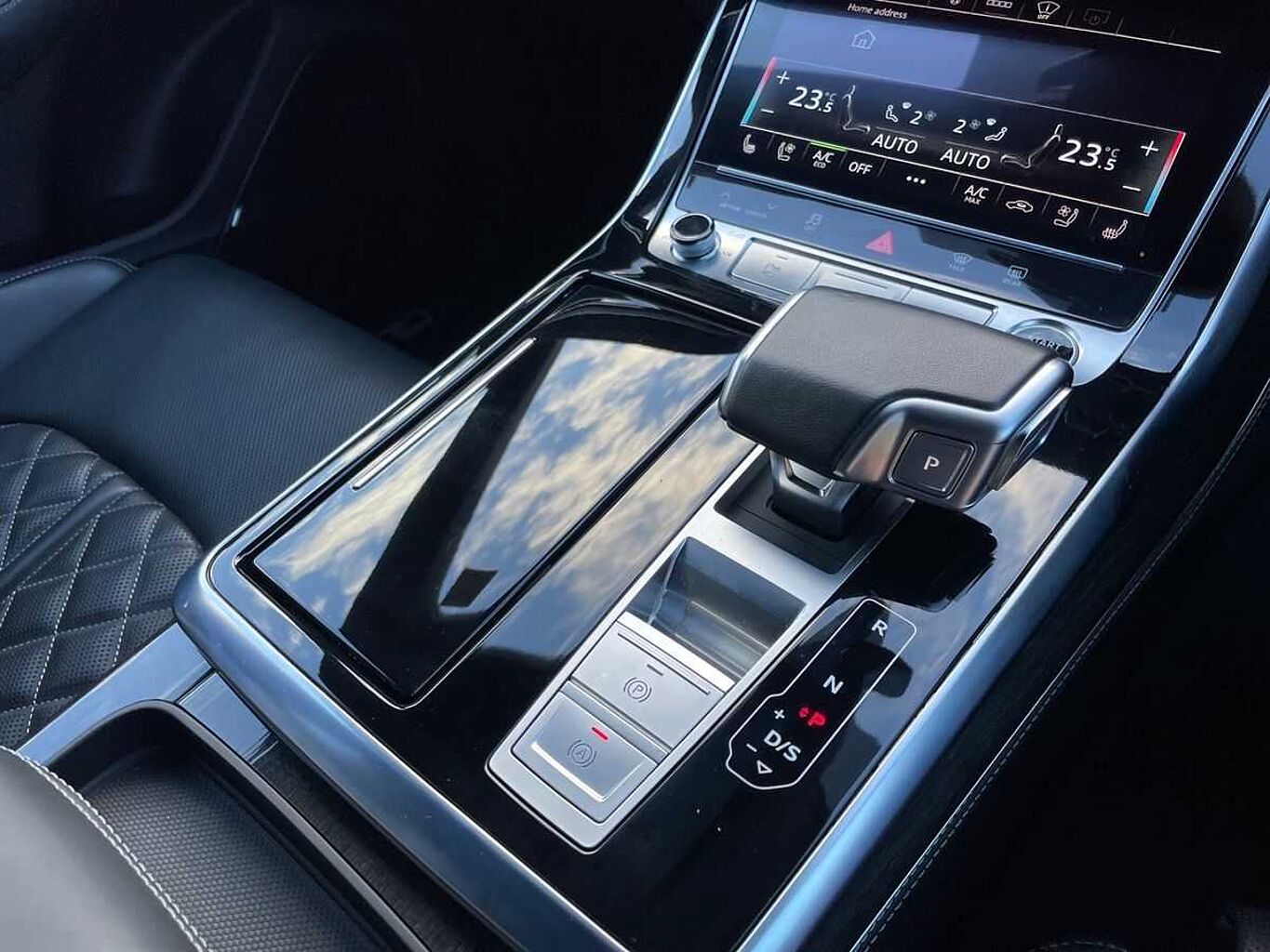 Used Audi Q8 2023 for sale - 76675817: Photo 23