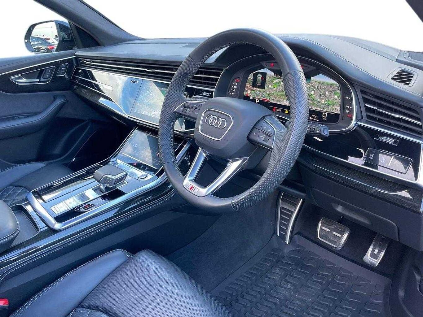 Used Audi Q8 2023 for sale - 76675817: Photo 6