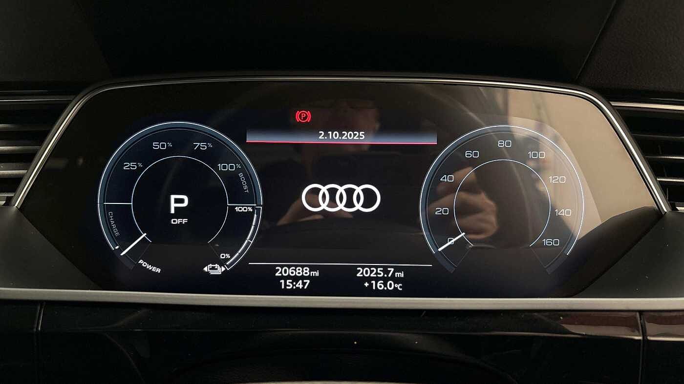 Used Audi Q8 2023 for sale - 76676590: Photo 9