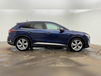 Used Audi Q4 e-tron 2021 for sale - 76755482: Photo