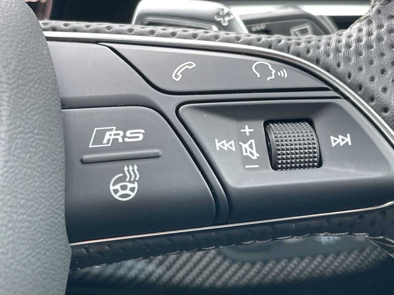 Used Audi RS4 2023 for sale - 76676058: Photo 14