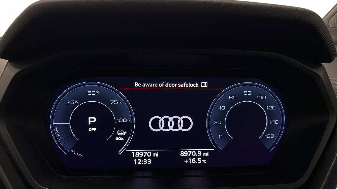 Used Audi Q4 e-tron 2023 for sale - 76676255: Photo 9