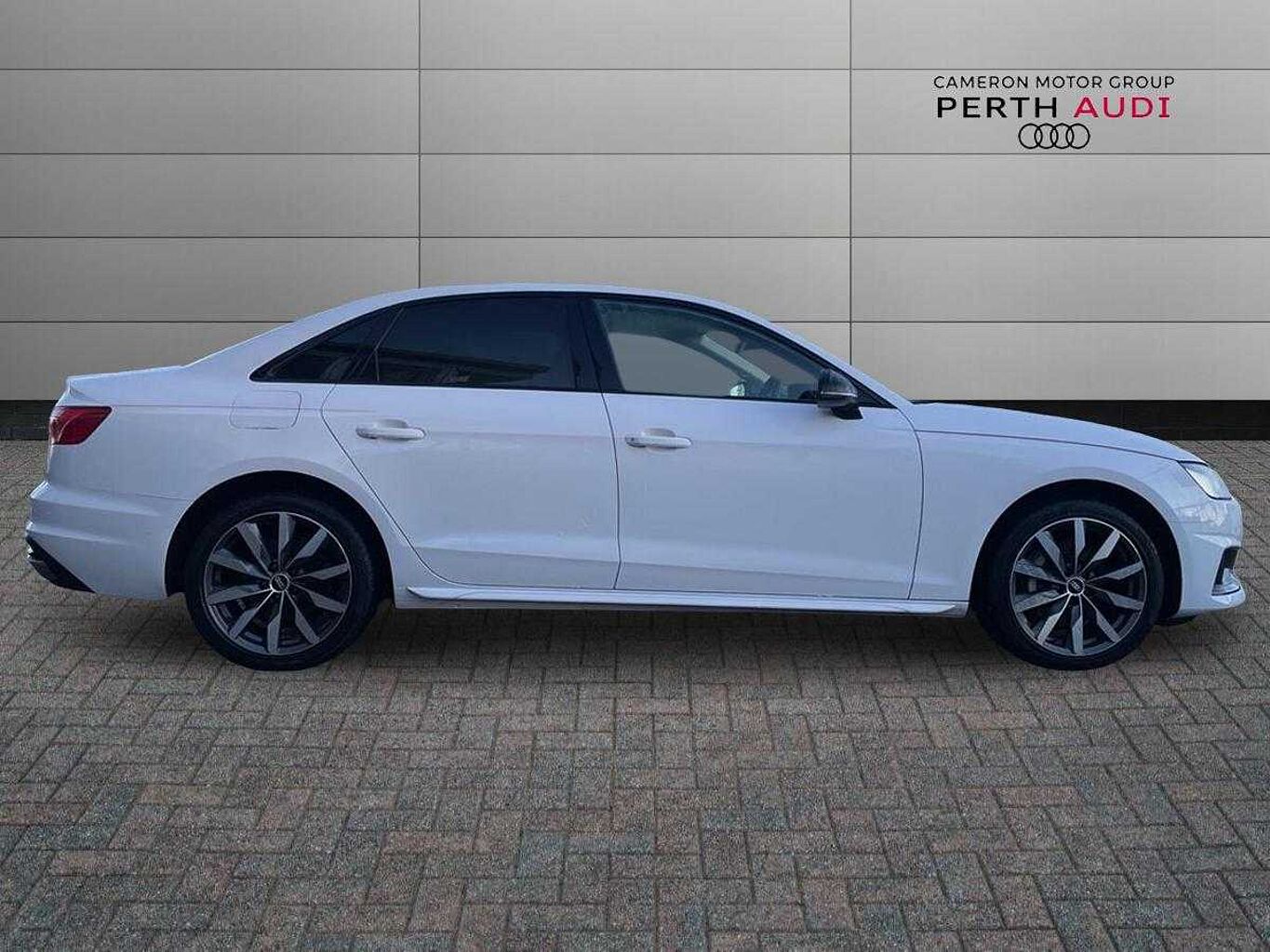 Used Audi A4 2021 for sale - 76681128: Photo 4