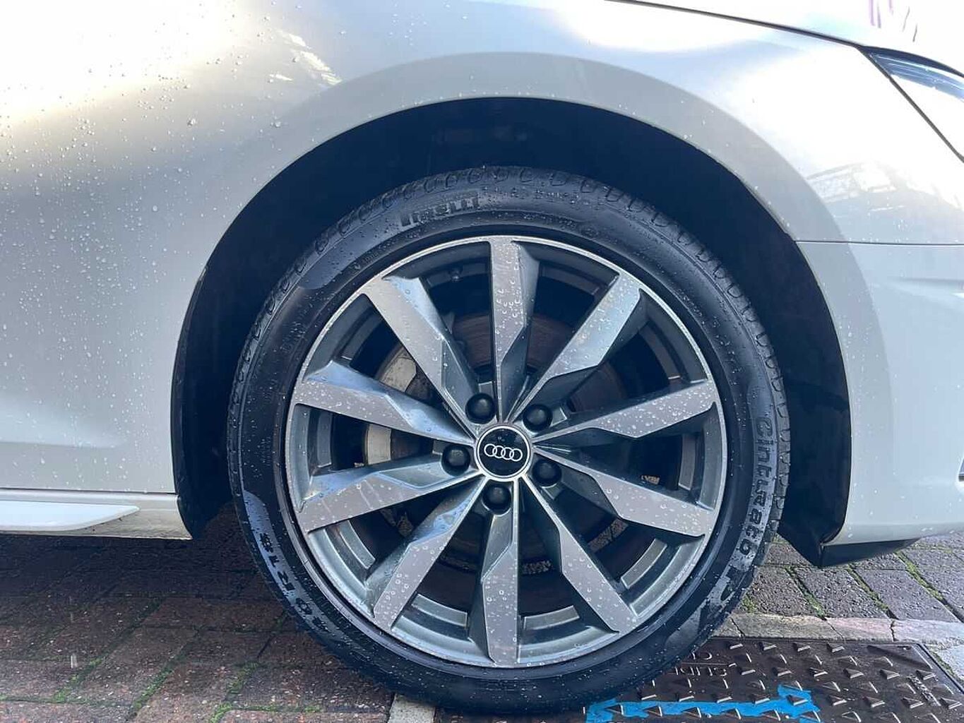 Used Audi A4 2021 for sale - 76681128: Photo 5