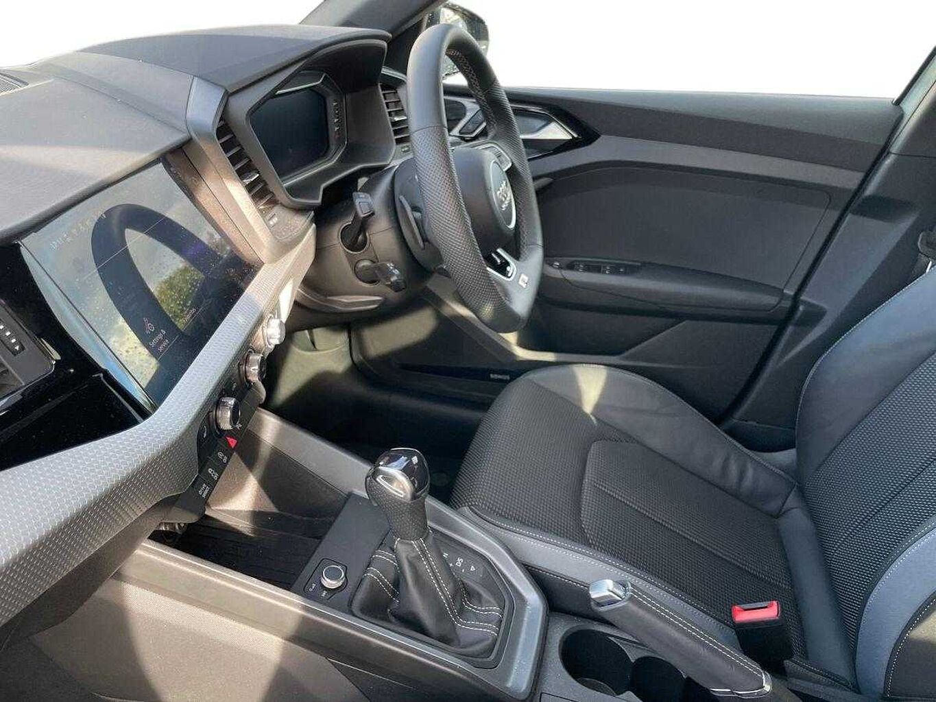 Used Audi A1 2025 for sale - 76680389: Photo 2