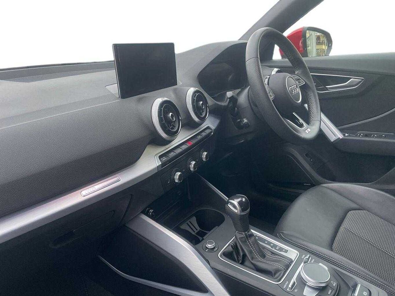 Used Audi Q2 2022 for sale - 76938368: Photo 2