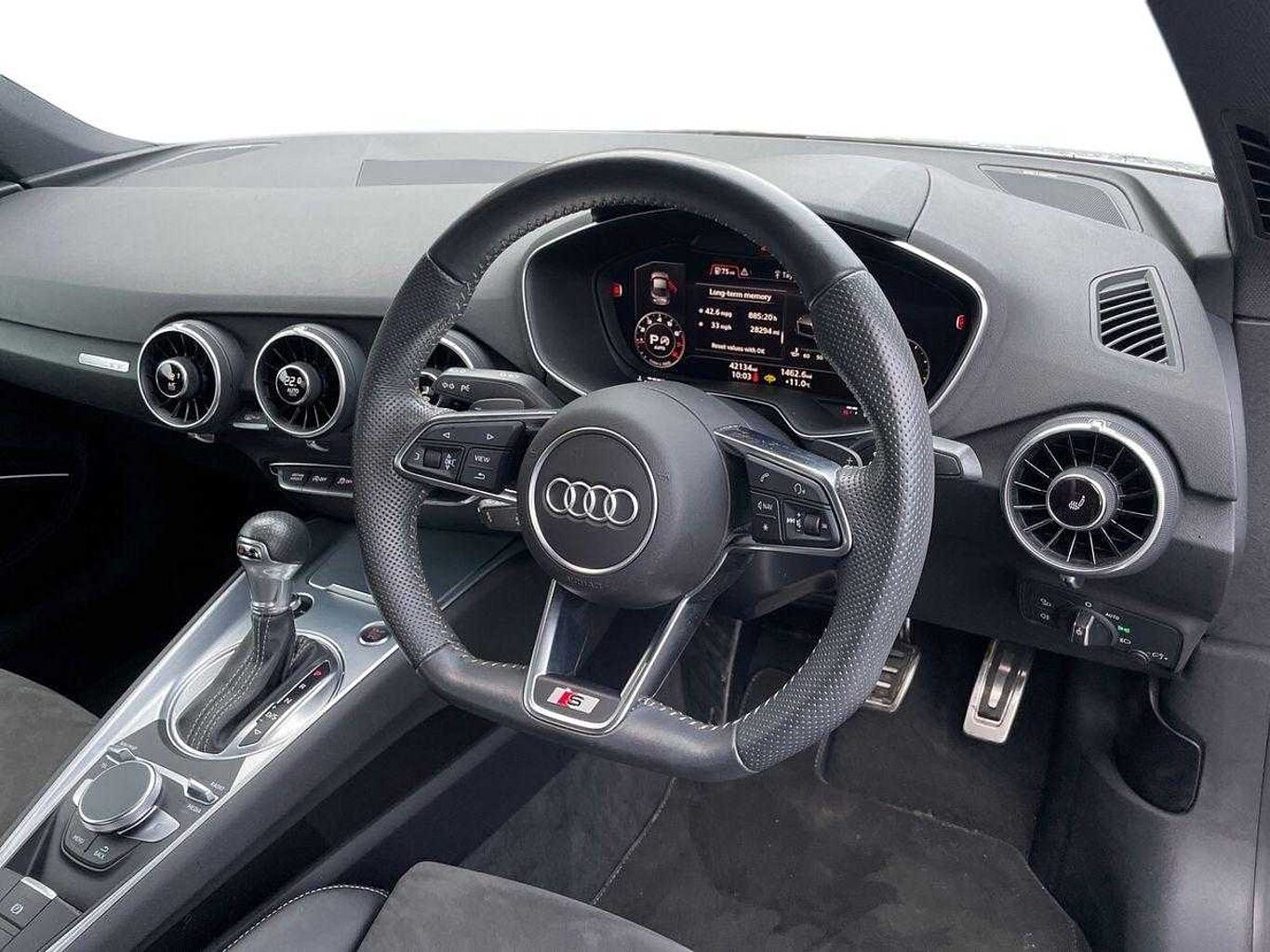 Used Audi TT 2022 for sale - 76675653: Photo 6