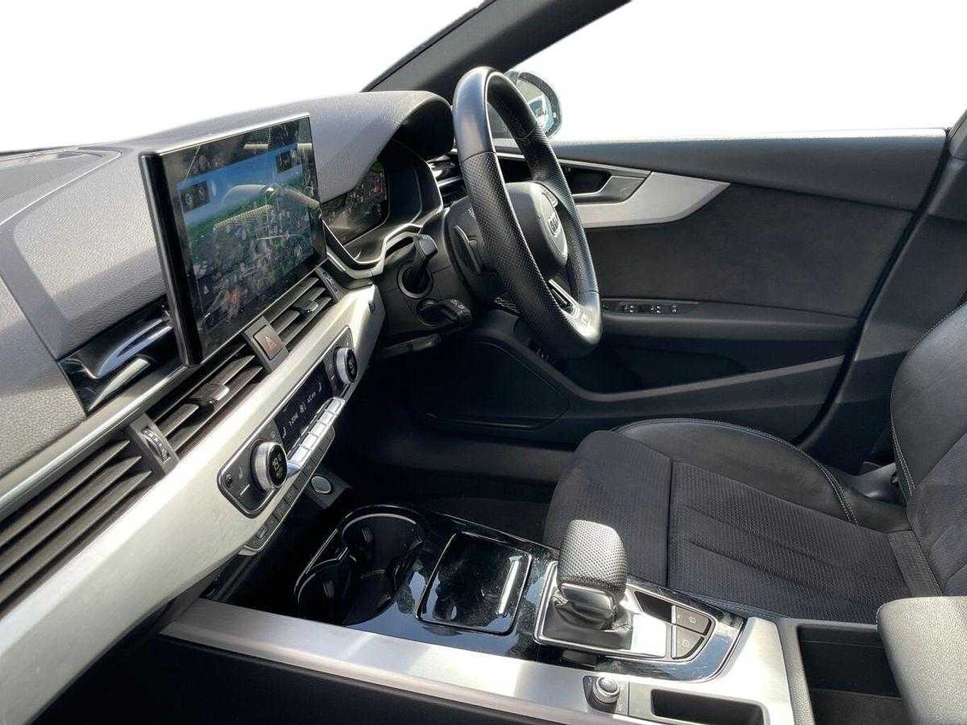 Used Audi A5 2022 for sale - 76674752: Photo 2