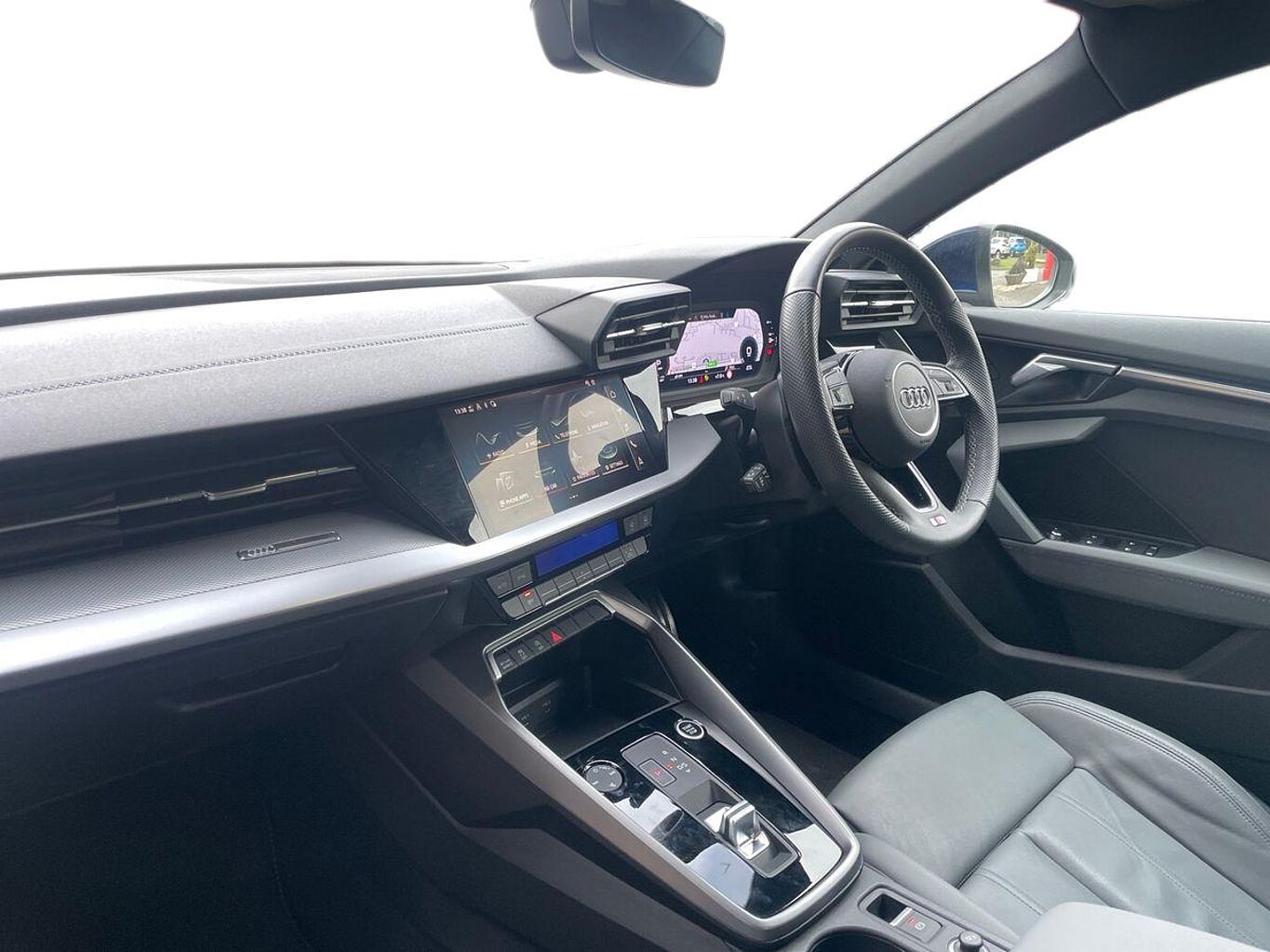 Used Audi A3 2023 for sale - 77615931: Photo 2