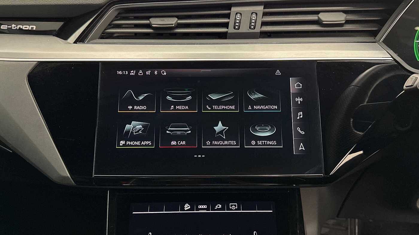 Used Audi e-tron 2021 for sale - 77112744: Photo 8