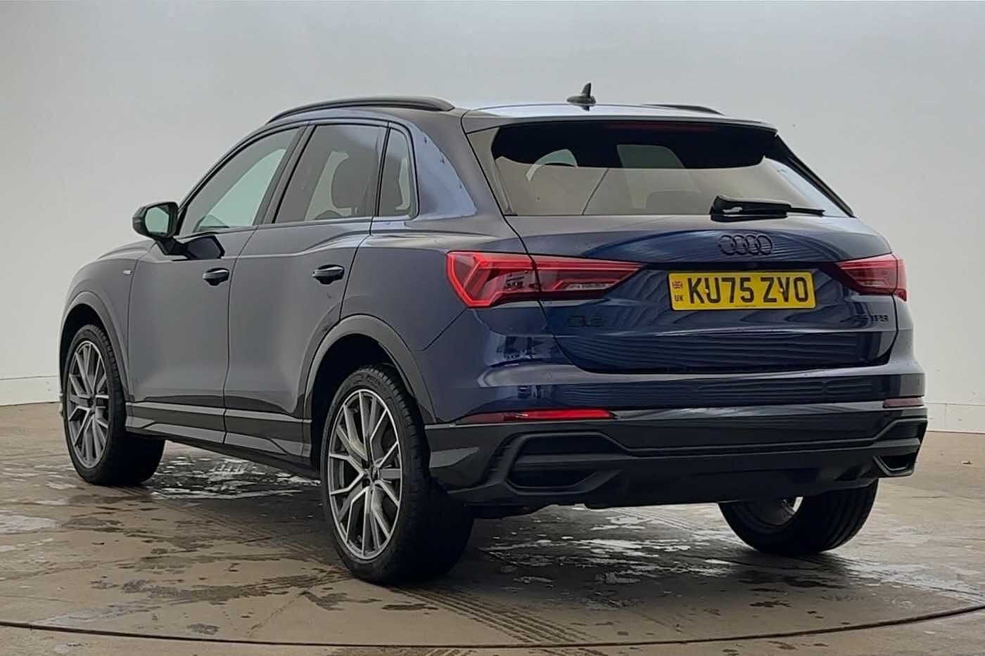 Used Audi Q3 2025 for sale - 77348564: Photo 3