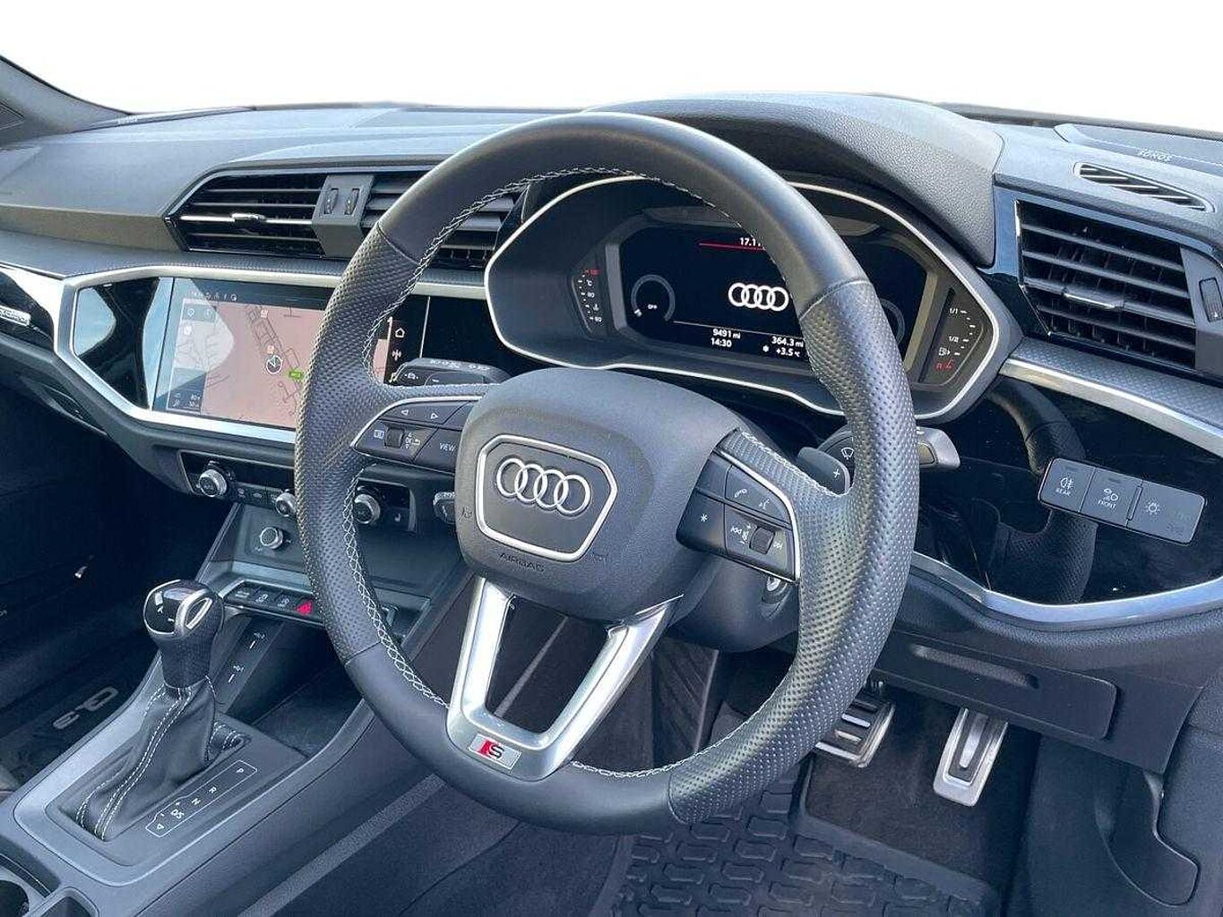 Used Audi Q3 2022 for sale - 76674563: Photo 6