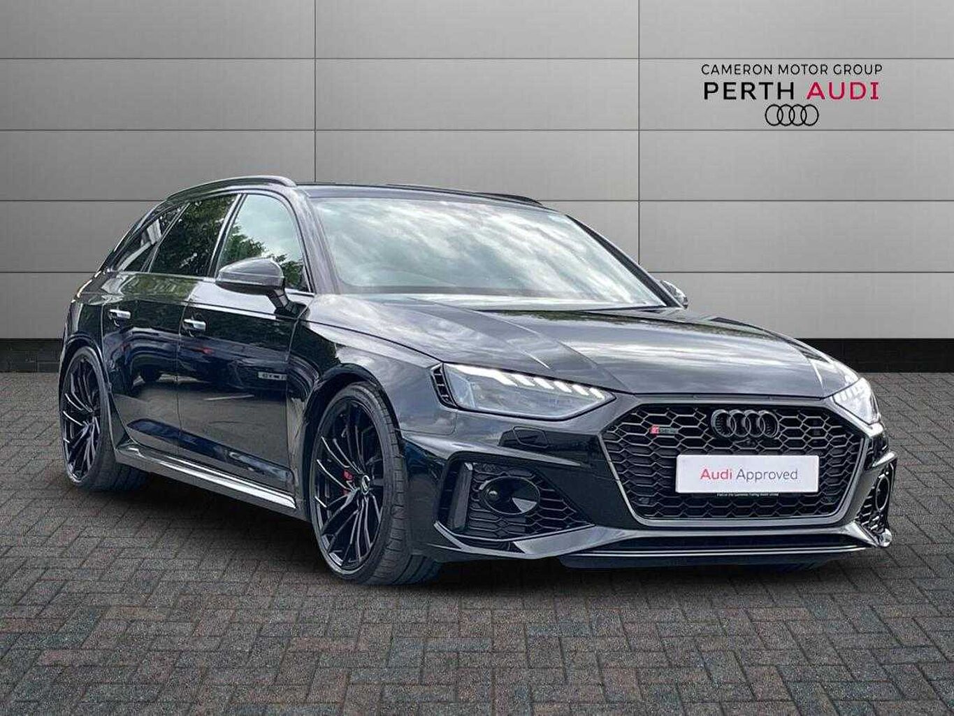 Used Audi RS4 2024 for sale - 76362865: Photo 1