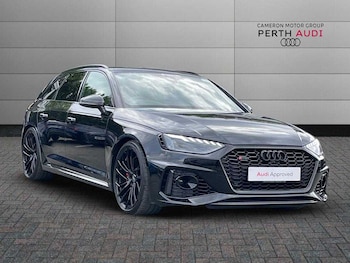 Audi - RS4