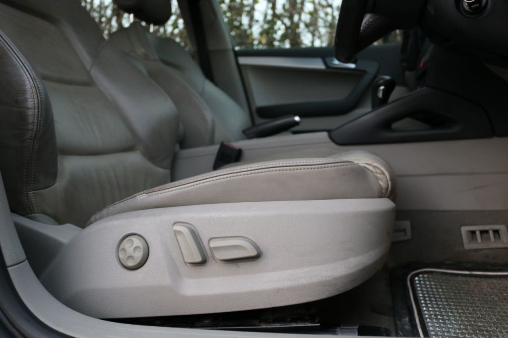 Used Audi A3 2005 for sale - 76909670: Photo 12