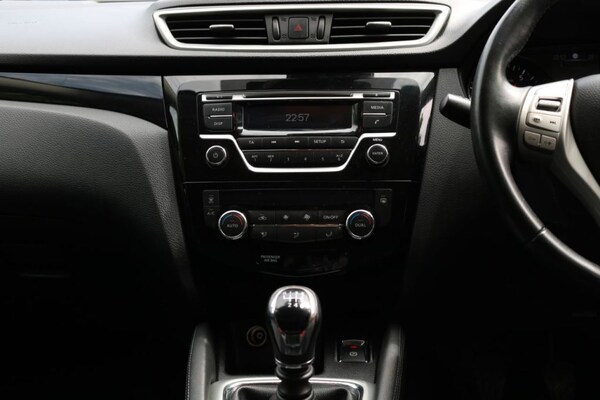 Used Nissan Qashqai 2017 for sale - 73482799: Photo 12
