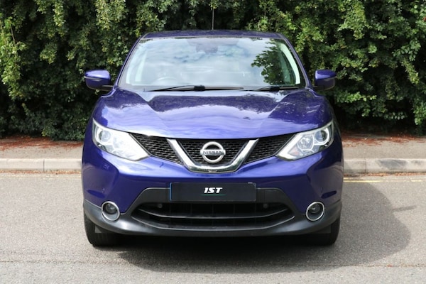 Used Nissan Qashqai 2017 for sale - 73482799: Photo 2