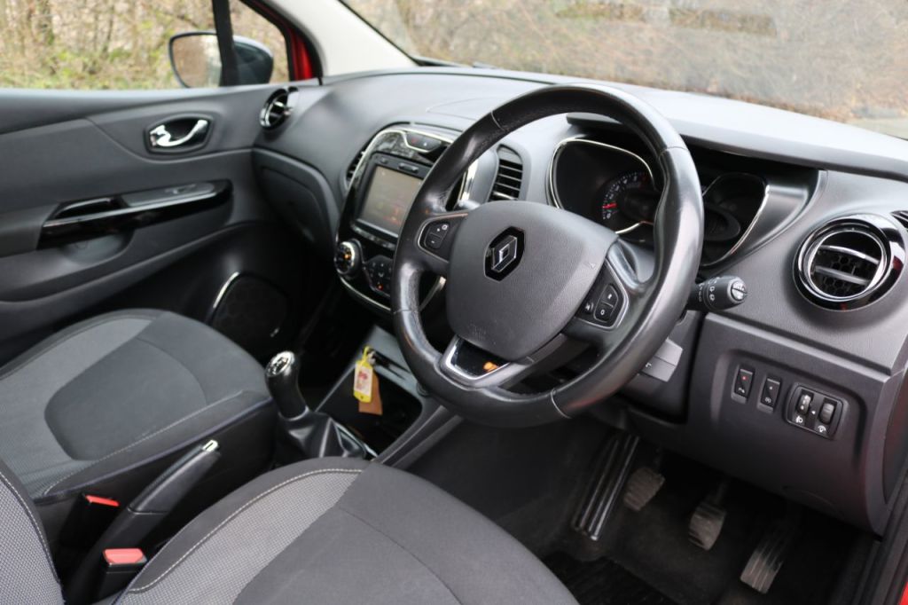 Used Renault Captur 2017 for sale - 77616548: Photo 10