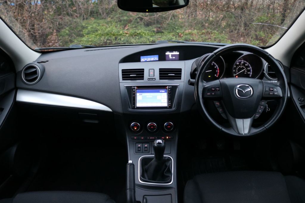 Used Mazda Mazda3 2013 for sale - 76949526: Photo 12