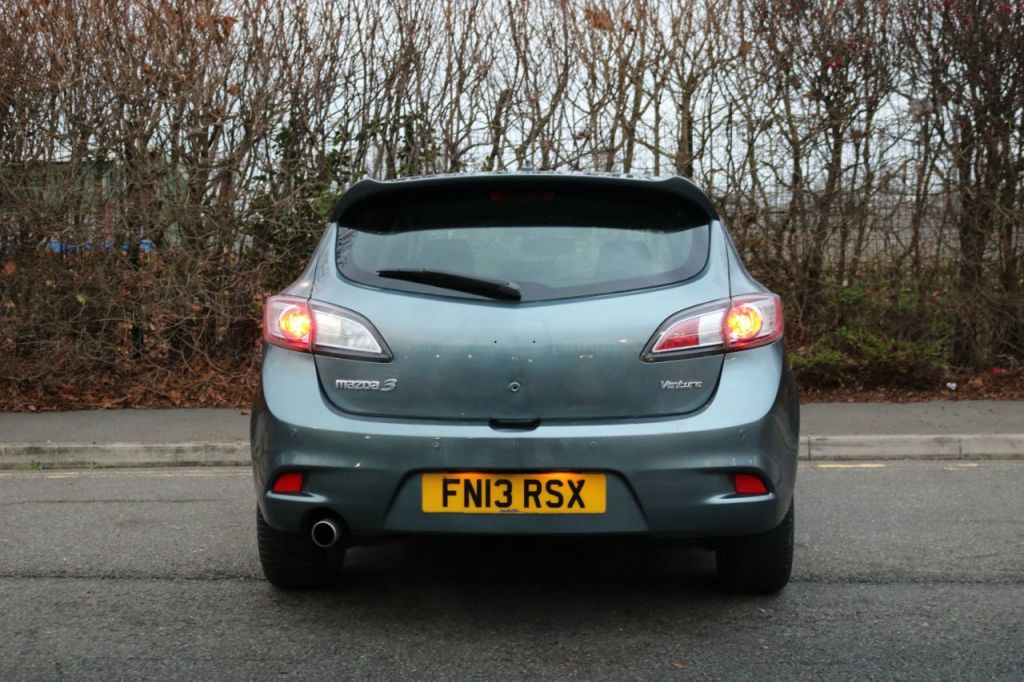 Used Mazda Mazda3 2013 for sale - 76949526: Photo 6