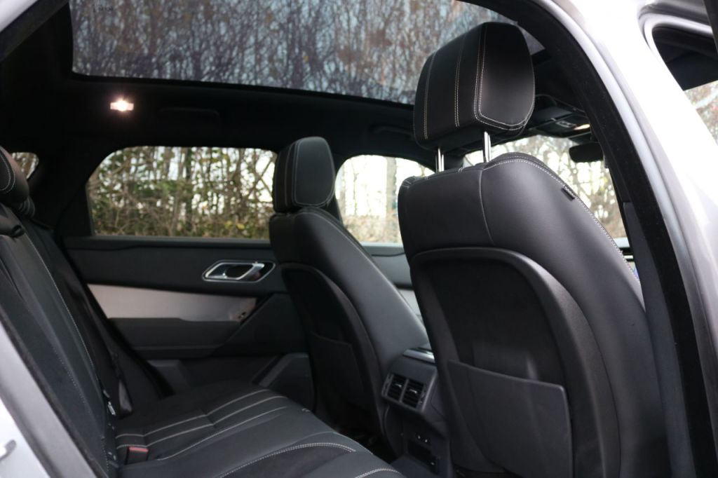 Used Land Rover Range Rover Velar 2022 for sale - 76697947: Photo 11
