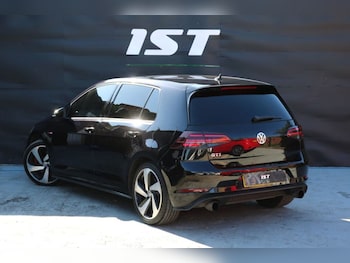 Used Volkswagen Golf 2018 for sale - 78357709: Photo