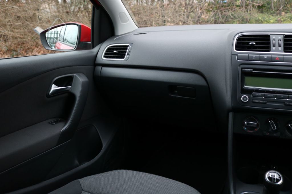 Used Volkswagen Polo 2009 for sale - 77607984: Photo 13