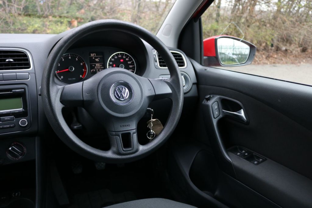 Used Volkswagen Polo 2009 for sale - 77607984: Photo 15