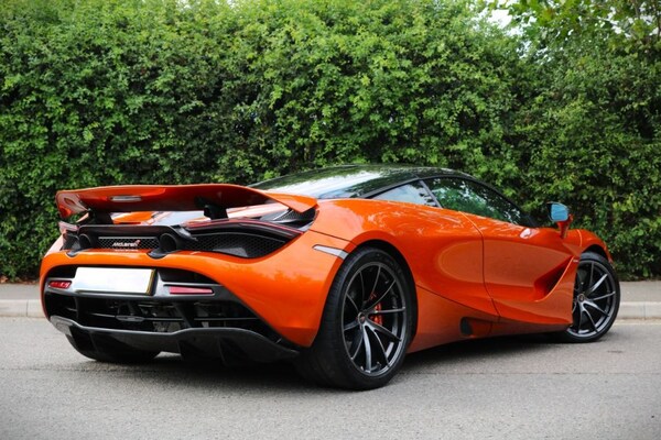 Used McLaren 720S 2017 for sale - 68016310: Photo 11