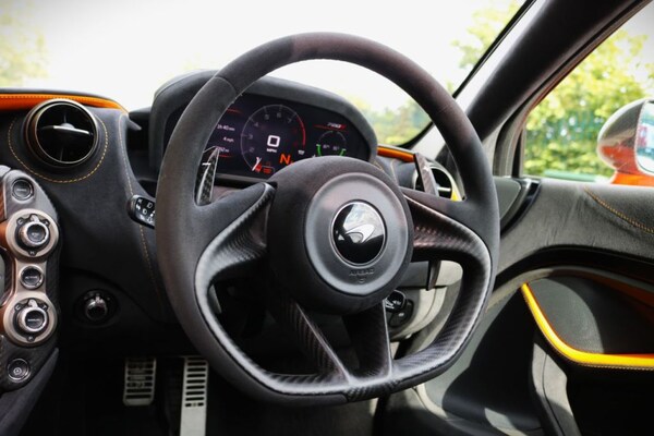 Used McLaren 720S 2017 for sale - 68016310: Photo 17