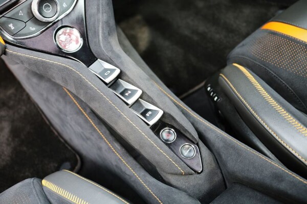 Used McLaren 720S 2017 for sale - 68016310: Photo 20