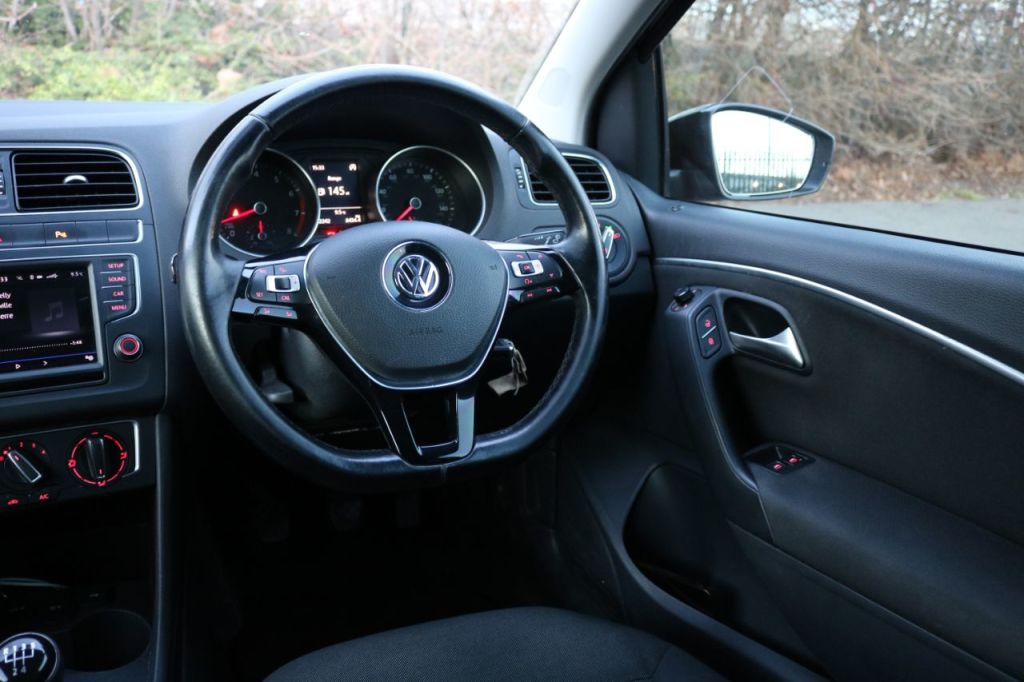 Used Volkswagen Polo 2016 for sale - 77013940: Photo 14