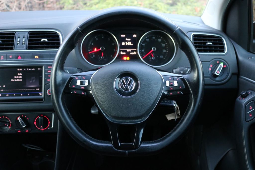 Used Volkswagen Polo 2016 for sale - 77013940: Photo 15