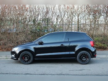 Used Volkswagen Polo 2016 for sale - 77013940: Photo