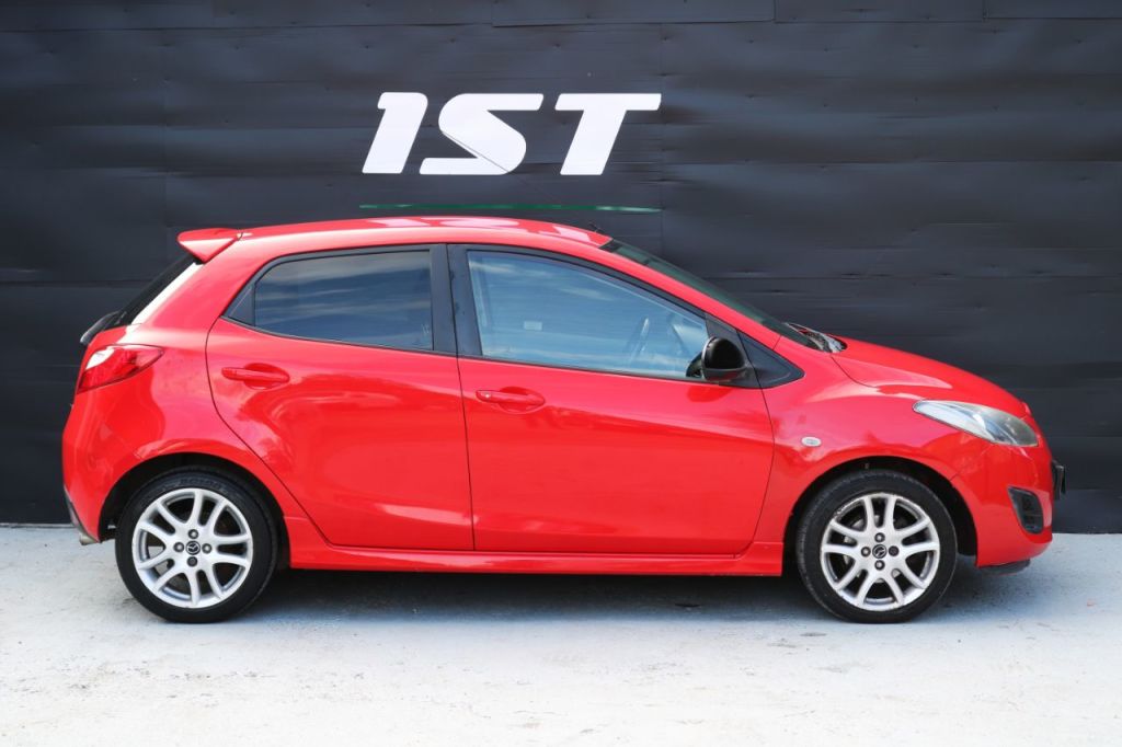 Used Mazda Mazda2 2013 for sale - 78029689: Photo 8