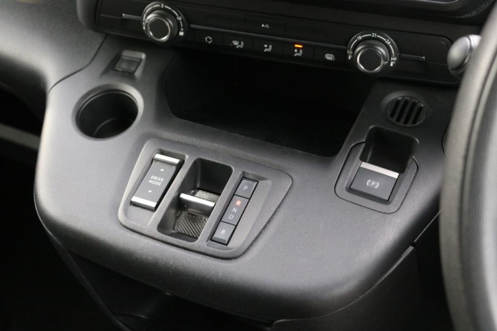 Used Toyota ProAce 2022 for sale - 77666098: Photo 16